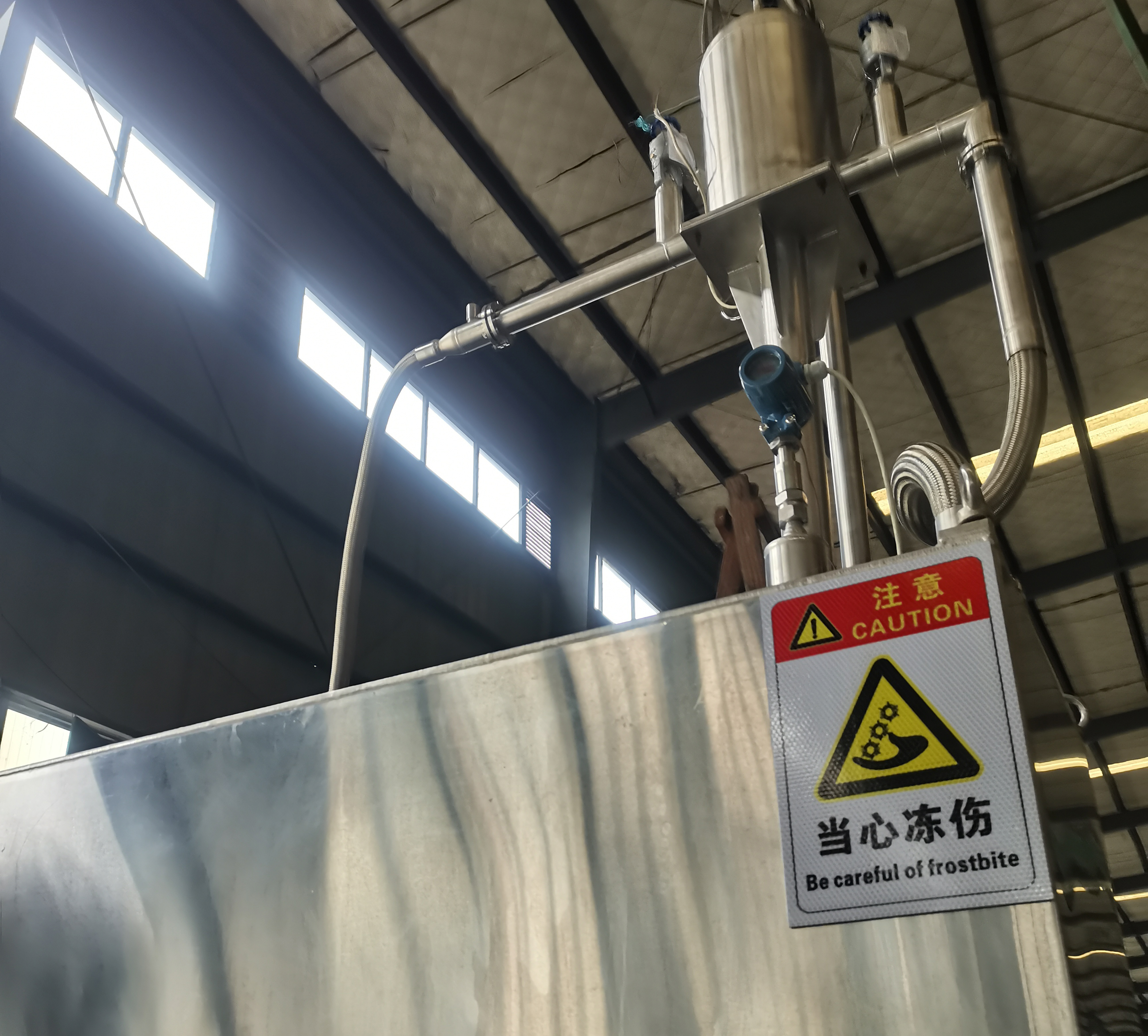 電動(dòng)汽車電機(jī)低溫裝配系統(tǒng)